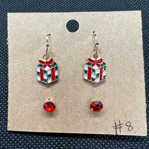 🆕 #8 Christmas present dangle earring and red studded earring set